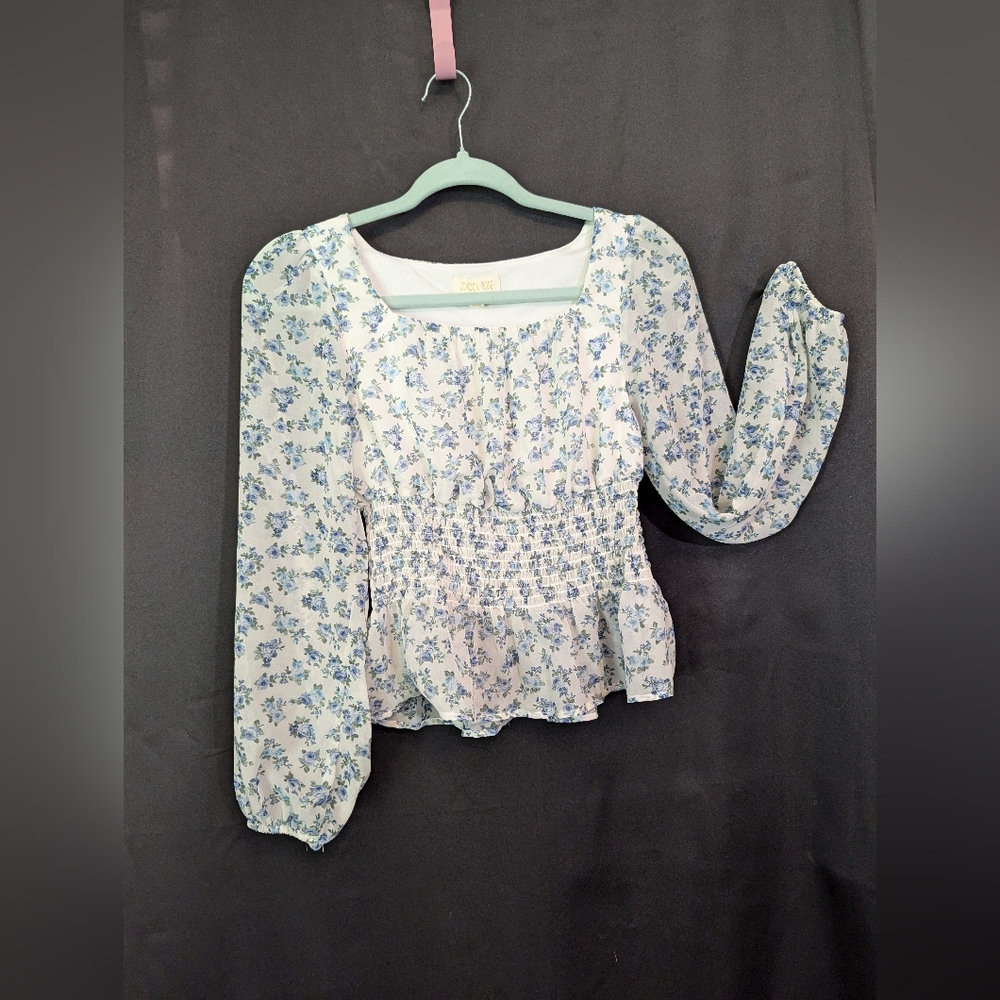 London Rose white floral blouse